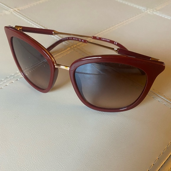 Calvin Klein CK3201S 615 Red Brown Gradient Lens Womens Sunglasses - Picture 2 of 5